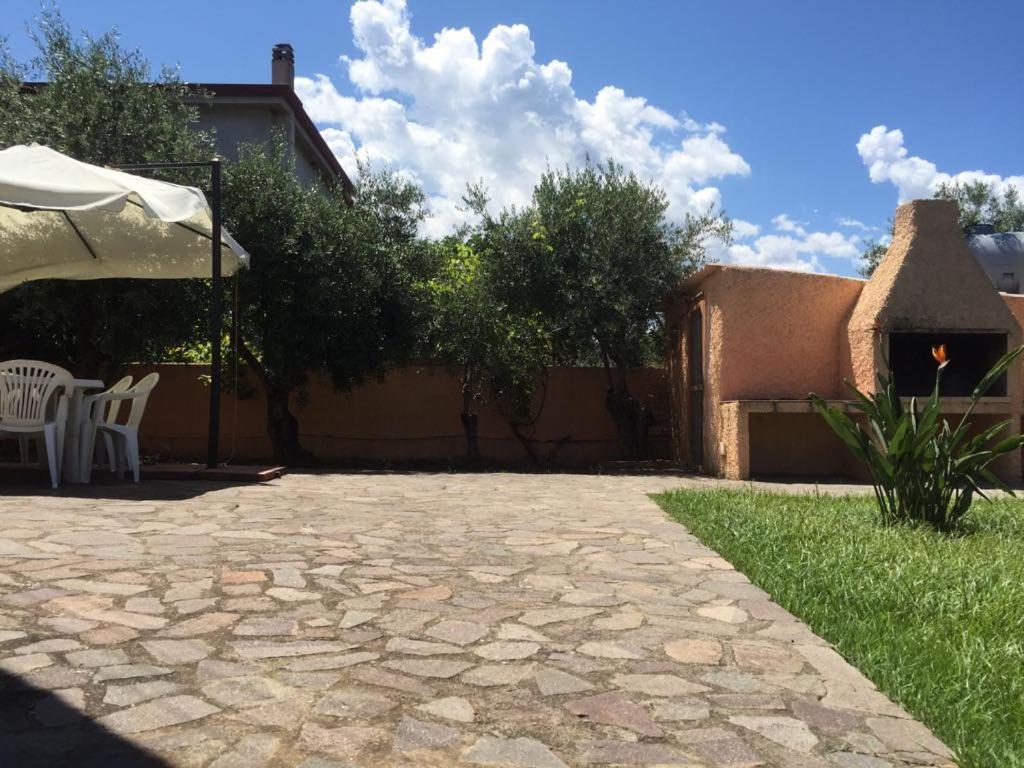 Appartamenti In Villa Con Ampio Giardino Esterno Посада Экстерьер фото
